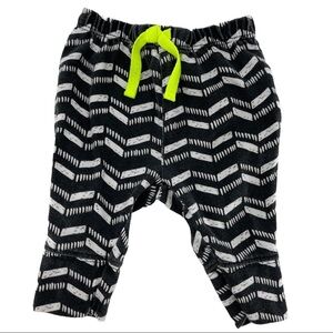 Cat & Jack Baby Geometric Chevron Pants Size 0-3M